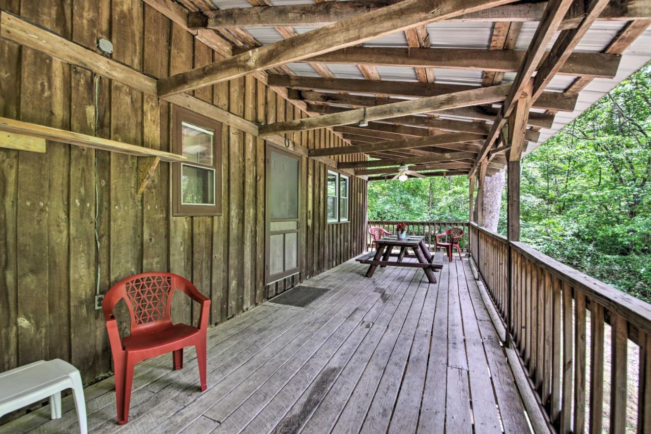 Waters Edge Retreat With Deck On Patoka Lake! Taswell Екстериор снимка
